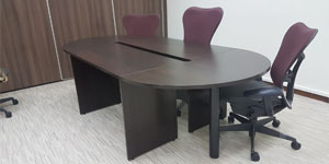 big oval conference tables